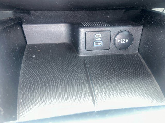 Used 2022 Ford Escape SE w/ Convenience Package image 17