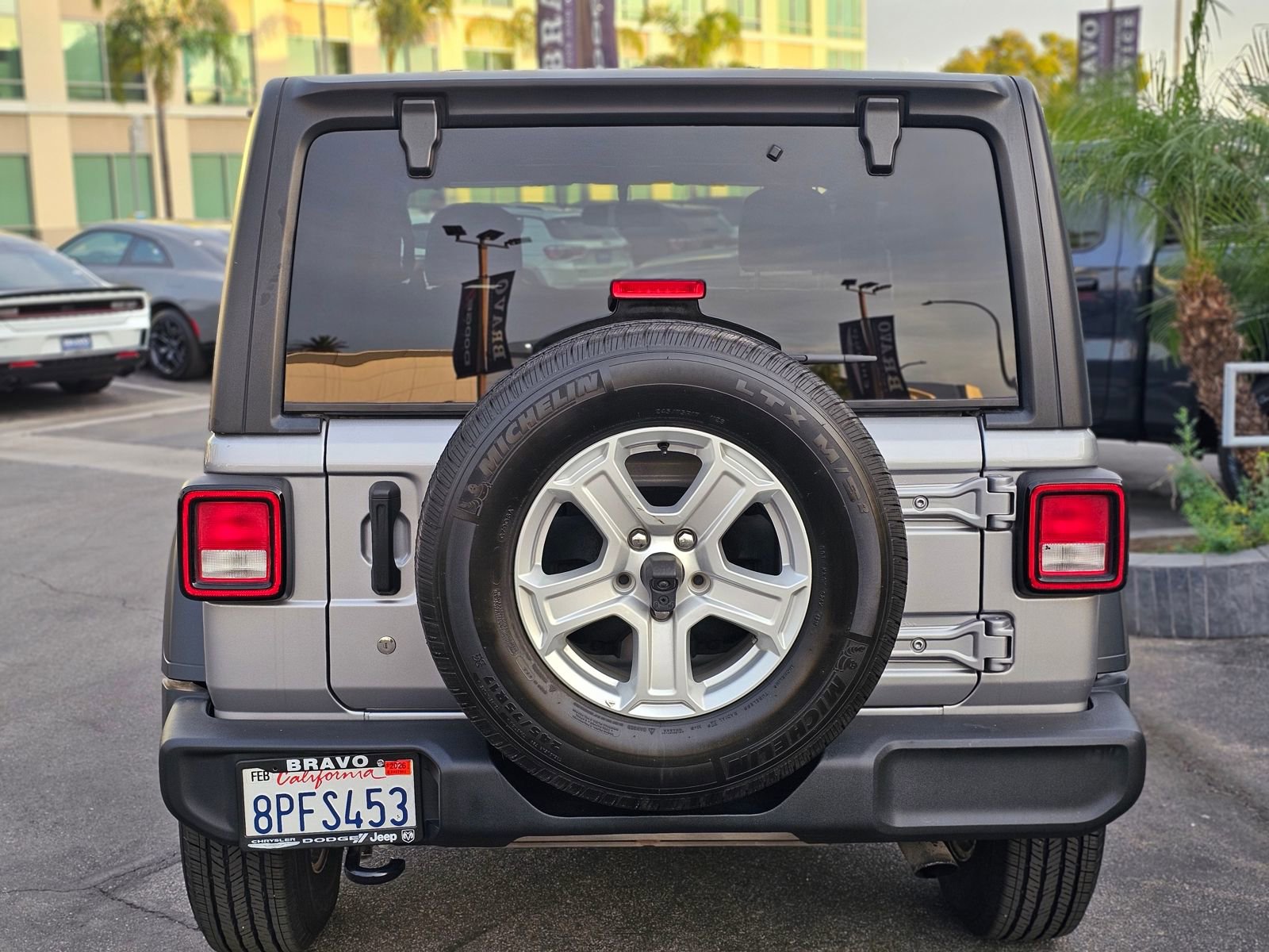 Used 2020 Jeep Wrangler Sport image 6