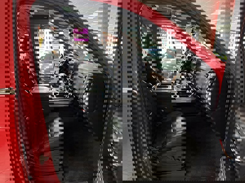 Used 2015 Chevrolet Silverado 1500 LTZ Z71 image 29