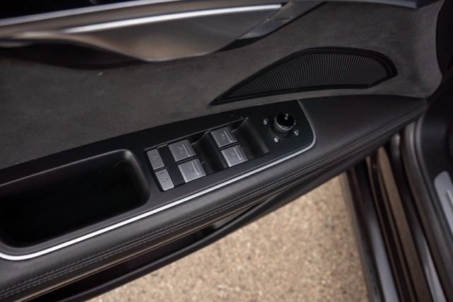 Used 2022 Audi A8 L 3.0T AWD/4WD image 16