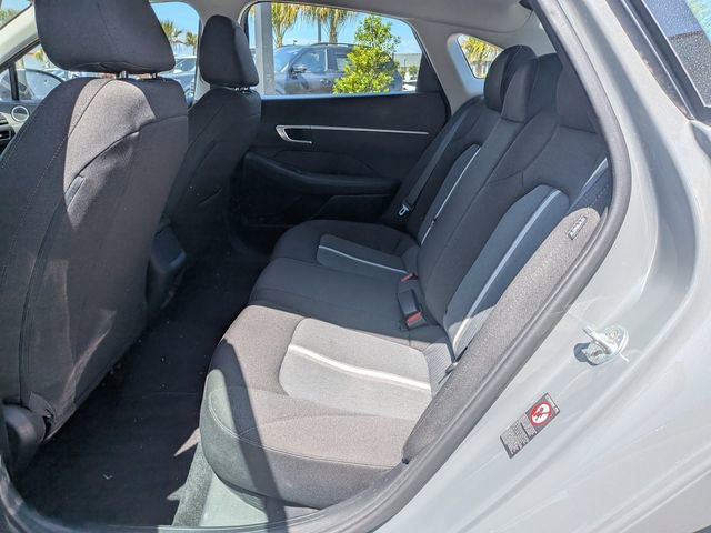 Used 2022 Hyundai Sonata SE w/ Cargo Package FWD image 12