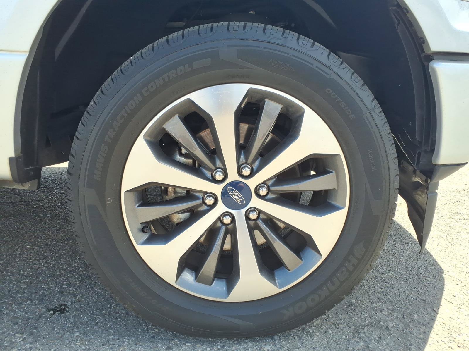 Used 2019 Ford F150 XL w/ Equipment Group 101A Mid RWD image 9