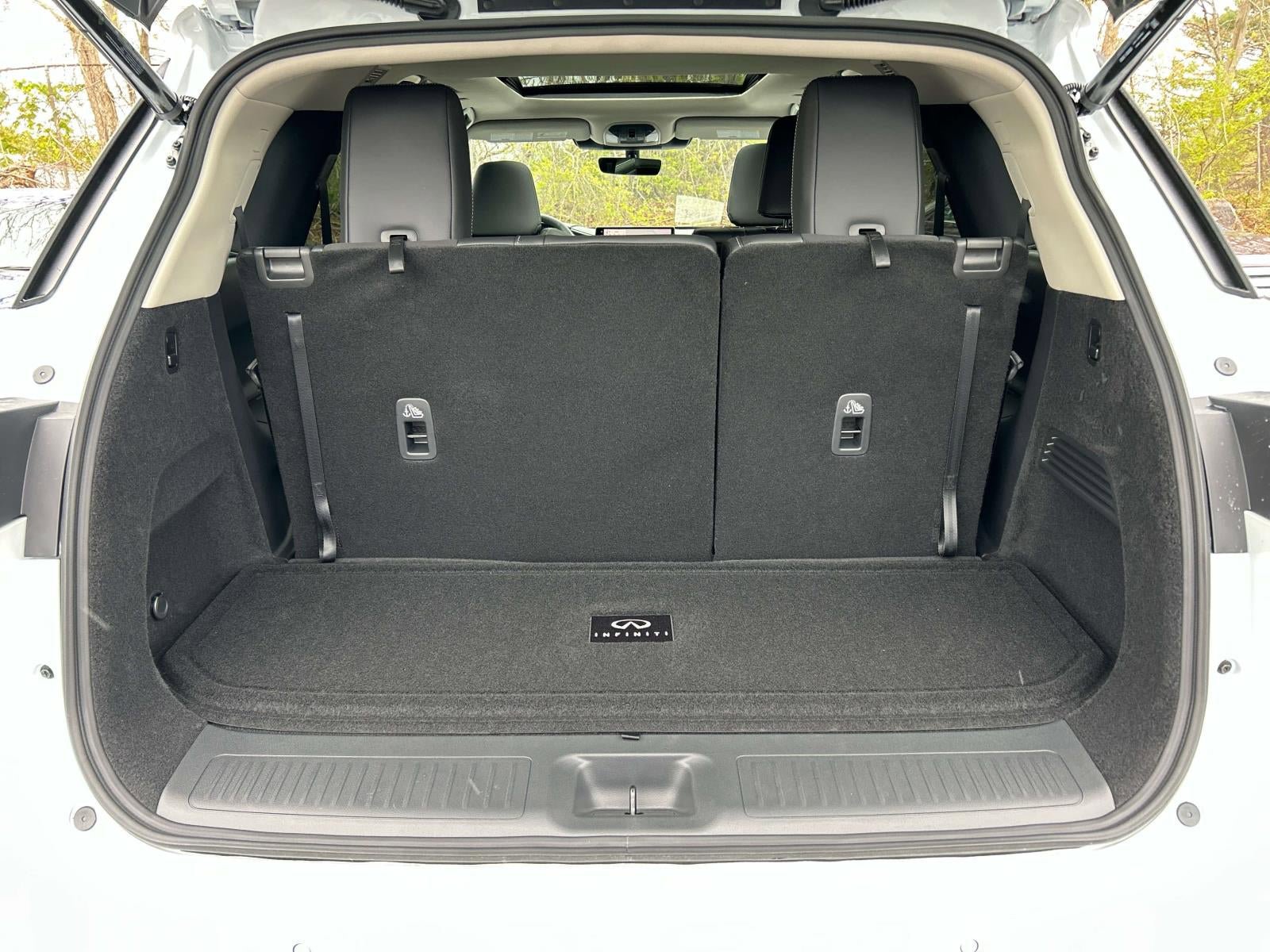 New 2027 INFINITI QX60 Luxe w/ Cargo Package AWD/4WD image 8