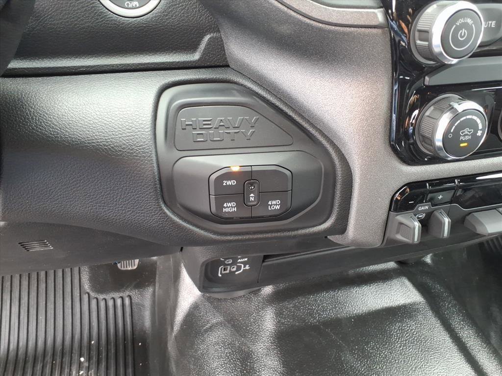 New 2026 RAM 2500 Tradesman w/ Chrome Appearance Group image 16