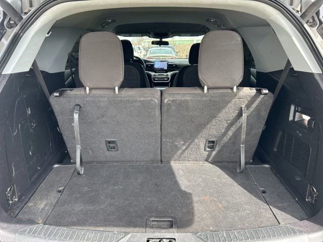 Used 2022 Ford Explorer XLT image 36