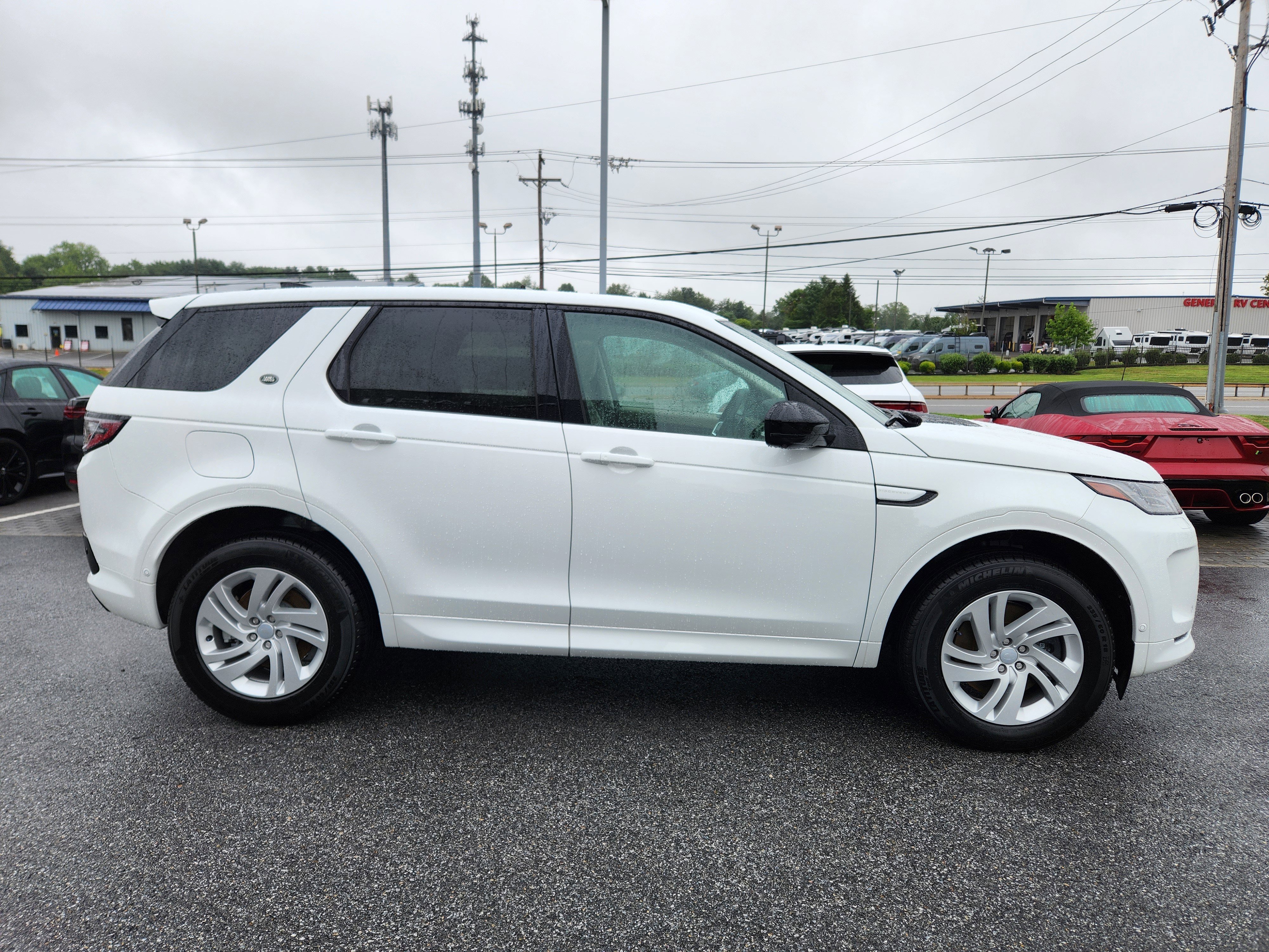 Certified 2025 Land Rover Discovery Sport S image 6