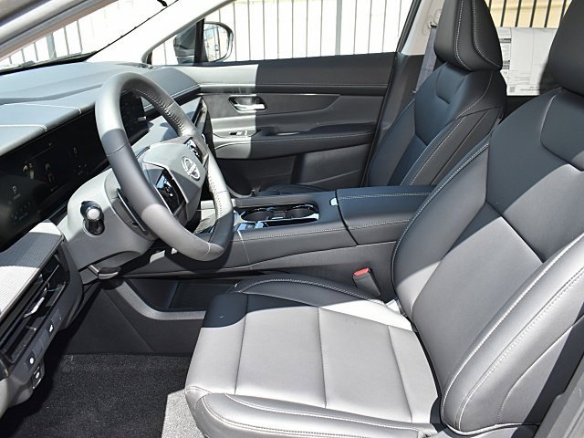 New 2025 Nissan Murano SV image 7