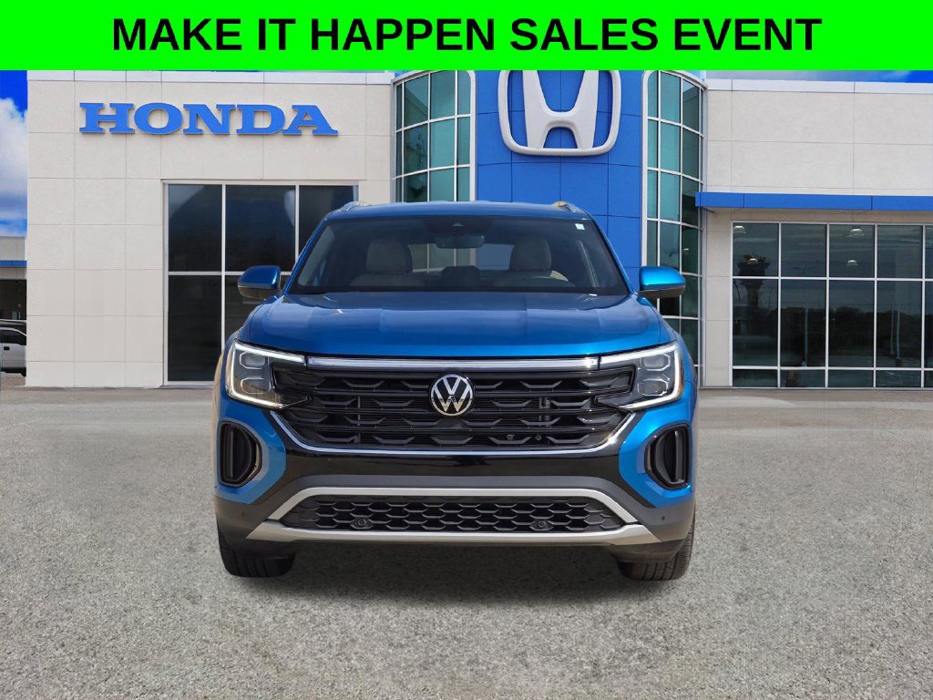 Used 2024 Volkswagen Atlas Cross Sport SE FWD image 8