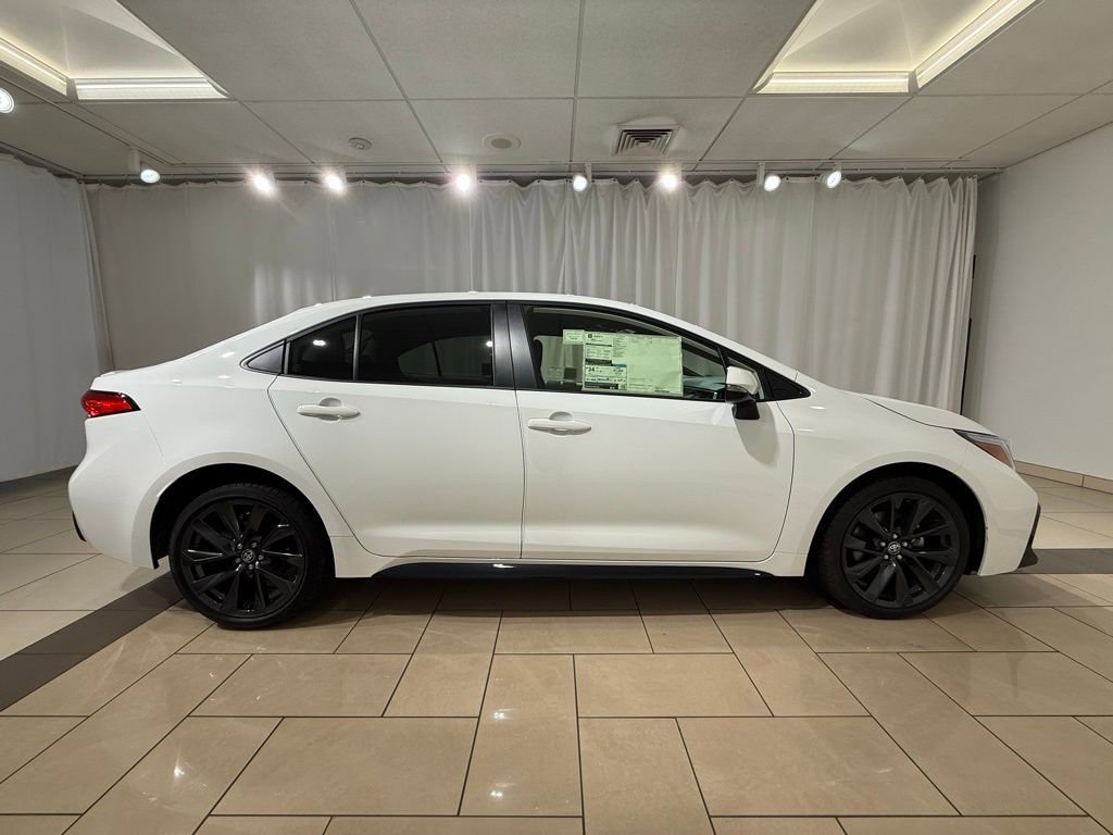 New 2026 Toyota Corolla SE FWD image 6