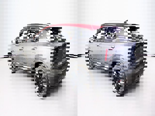 New 2026 Nissan Kicks SR w/ SR Premium Package image 6