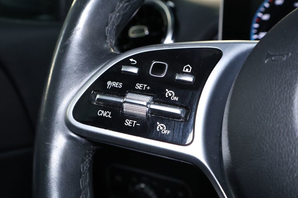 Used 2020 Mercedes-Benz GLB 250 4MATIC image 22