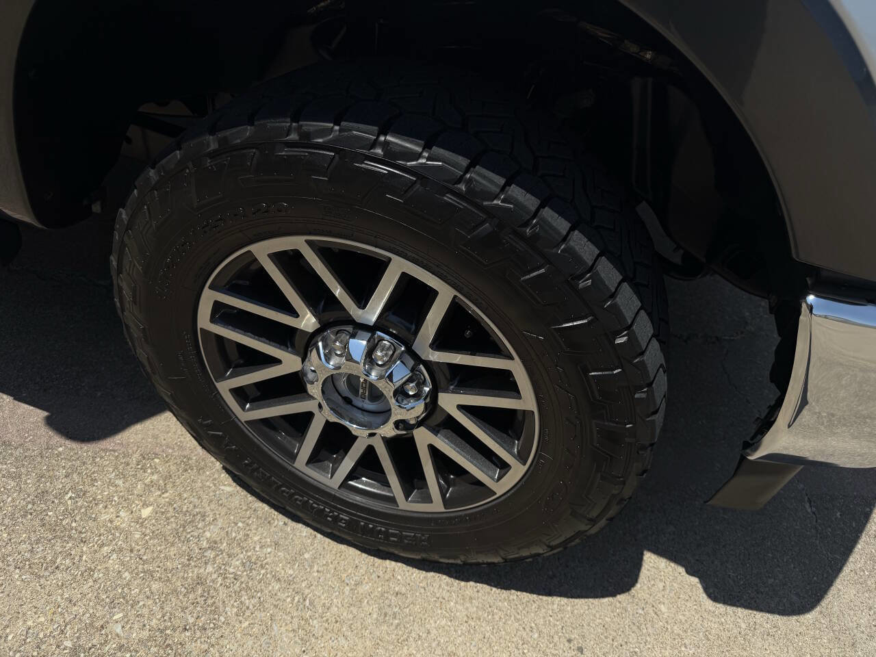 Used 2019 Ford F250 Lariat w/ Lariat Value Package image 19