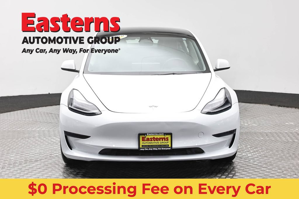 Used 2023 Tesla Model 3 Standard Range RWD image 2