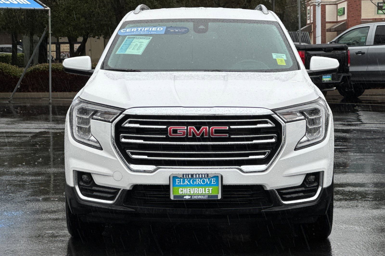 Certified 2024 GMC Terrain SLT image 8