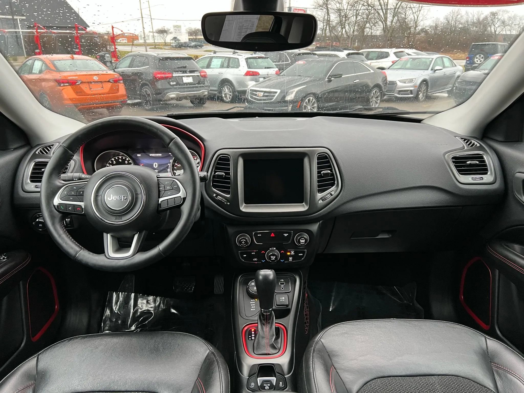 Used 2018 Jeep Compass Trailhawk w/ Cold Weather Group image 7