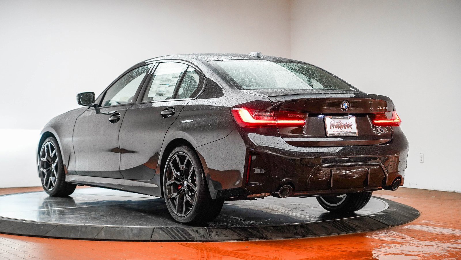 New 2026 BMW 330i Sedan w/ M Sport Package image 6