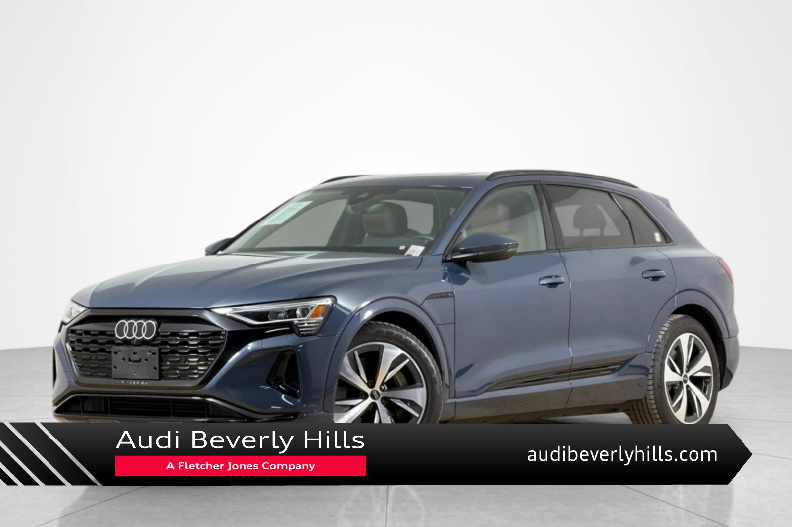 Used 2024 Audi Q8 e-tron Premium AWD/4WD image 1