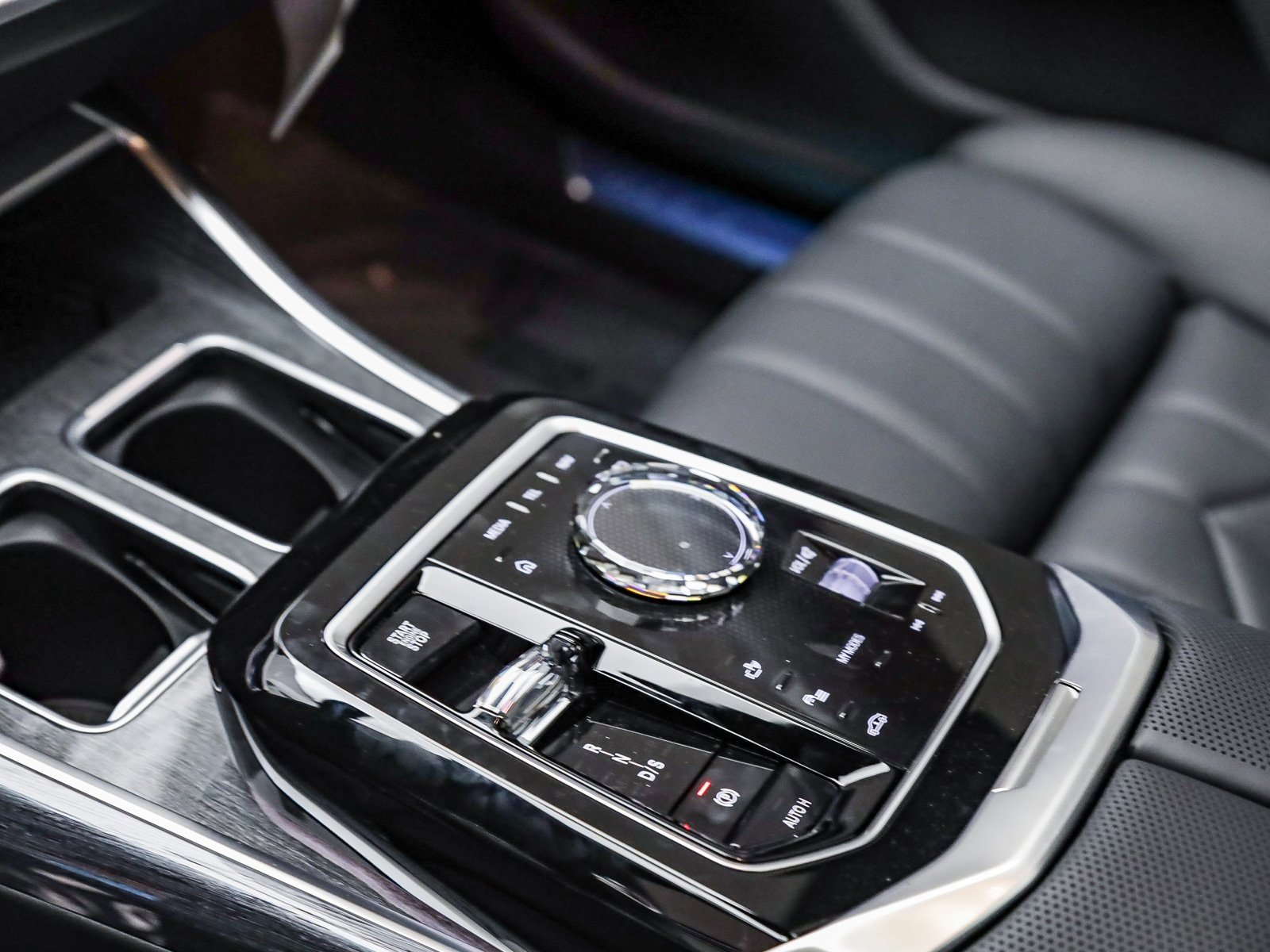 New 2025 BMW 760i xDrive image 23