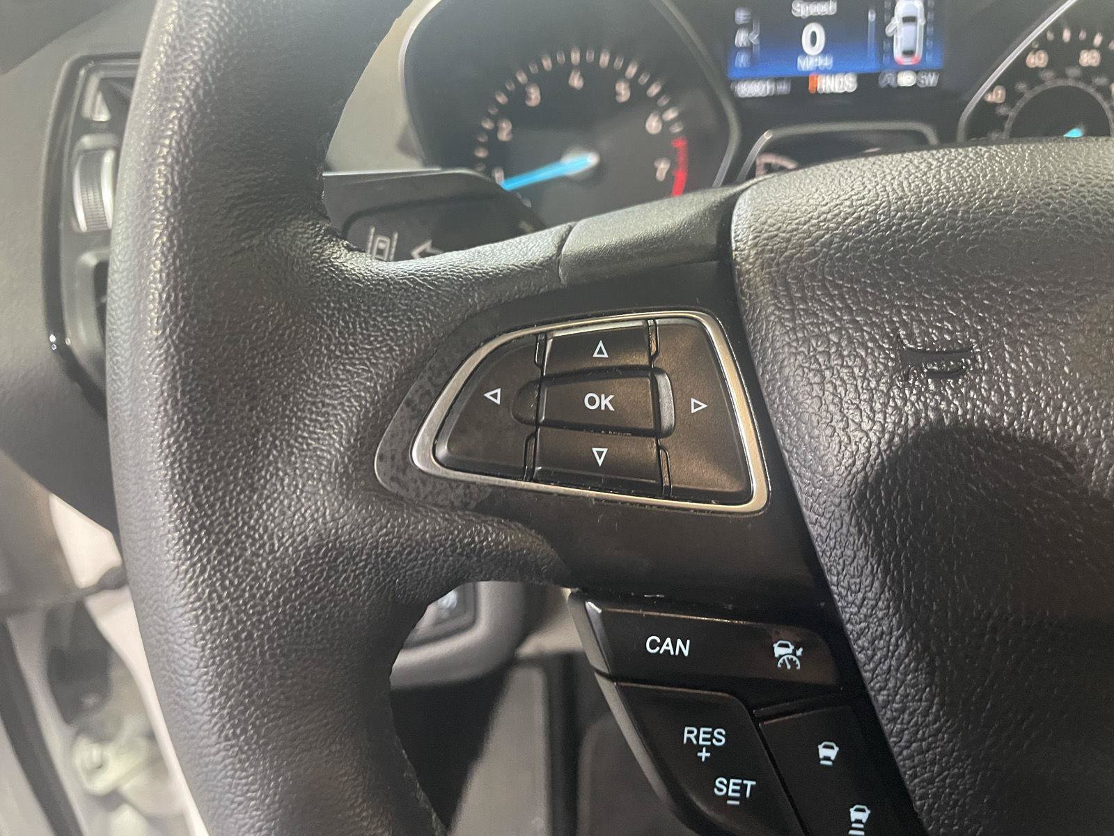 Used 2018 Ford Escape Titanium w/ Ford Safe & Smart Package AWD/4WD image 14