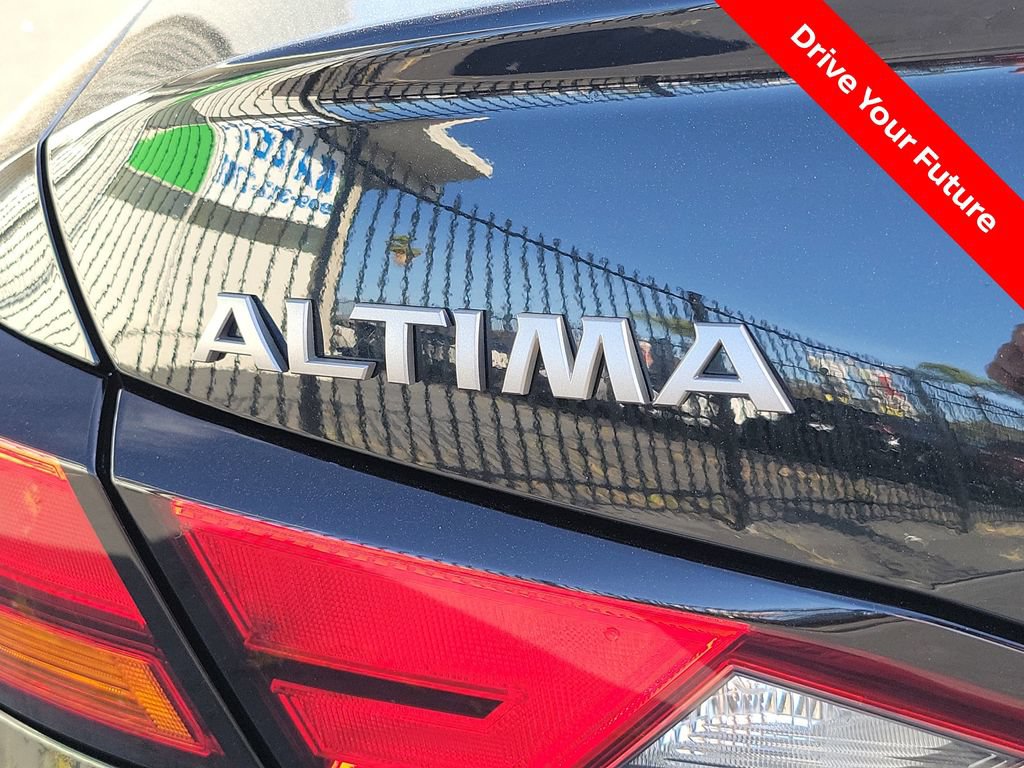 Certified 2025 Nissan Altima 2.5 S FWD image 23