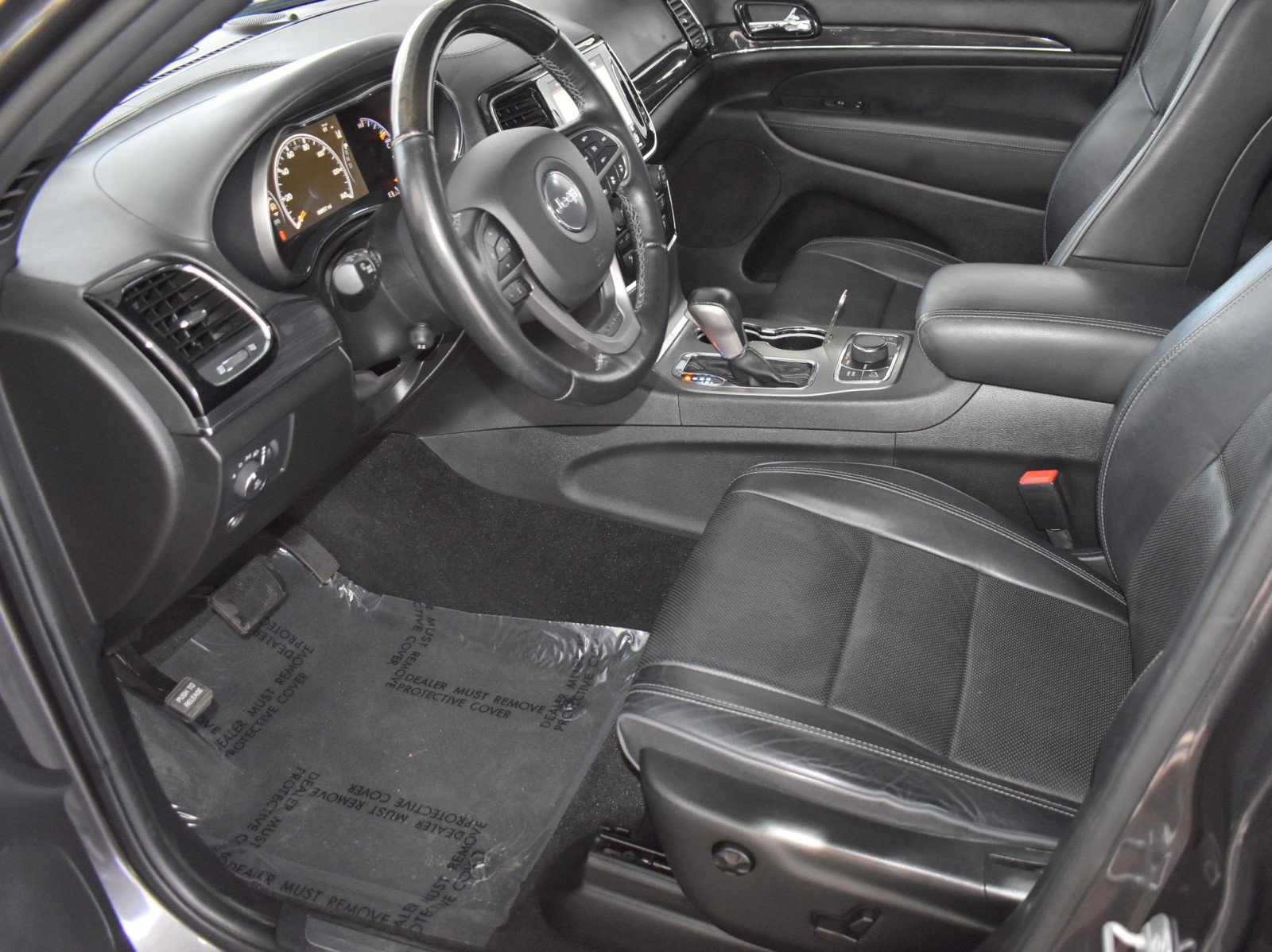 Used 2021 Jeep Grand Cherokee Overland AWD/4WD image 26