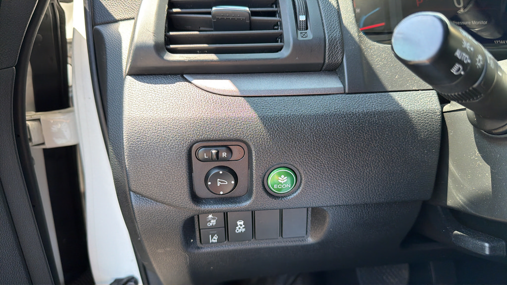 Used 2021 Honda Passport Sport image 21