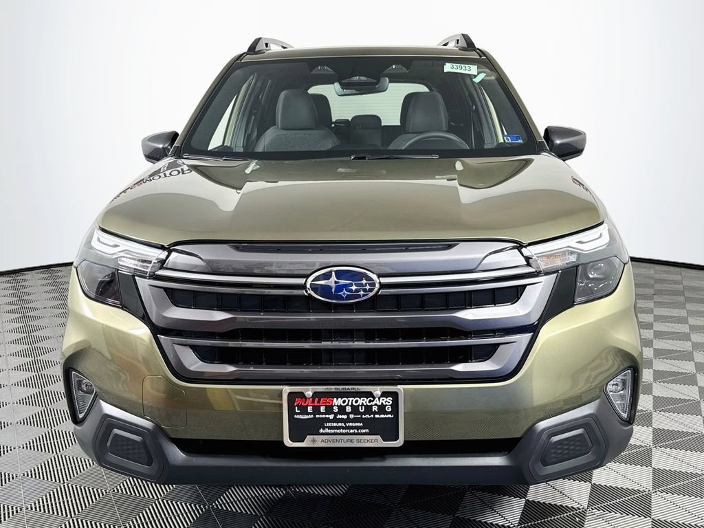 New 2026 Subaru Forester Premium AWD/4WD image 2