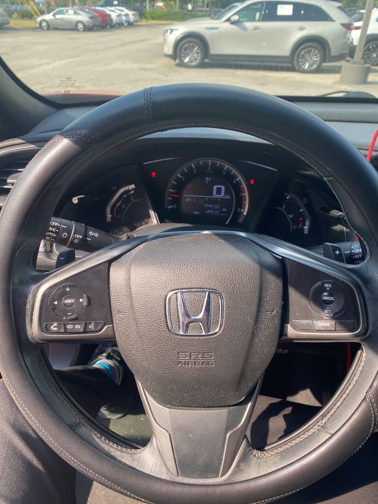 Used 2017 Honda Civic Sport image 5