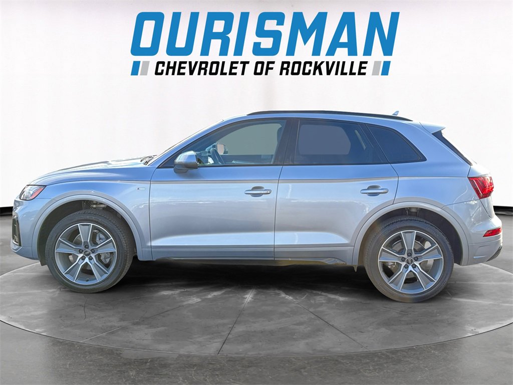 Used 2025 Audi Q5 2.0T Premium image 3