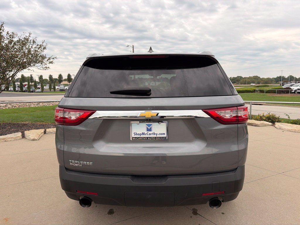 Used 2020 Chevrolet Traverse LS FWD image 14