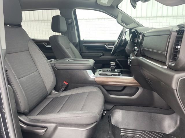 Used 2022 Chevrolet Silverado 1500 RST w/ Z71 Off-Road Package image 16