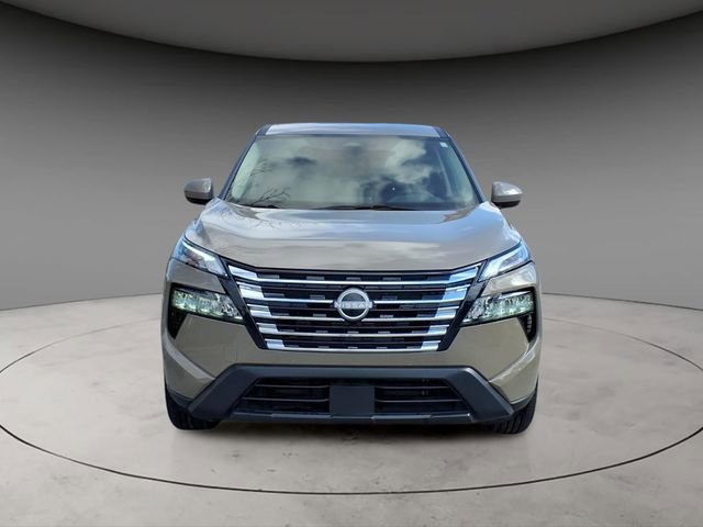 Used 2025 Nissan Rogue SV image 15