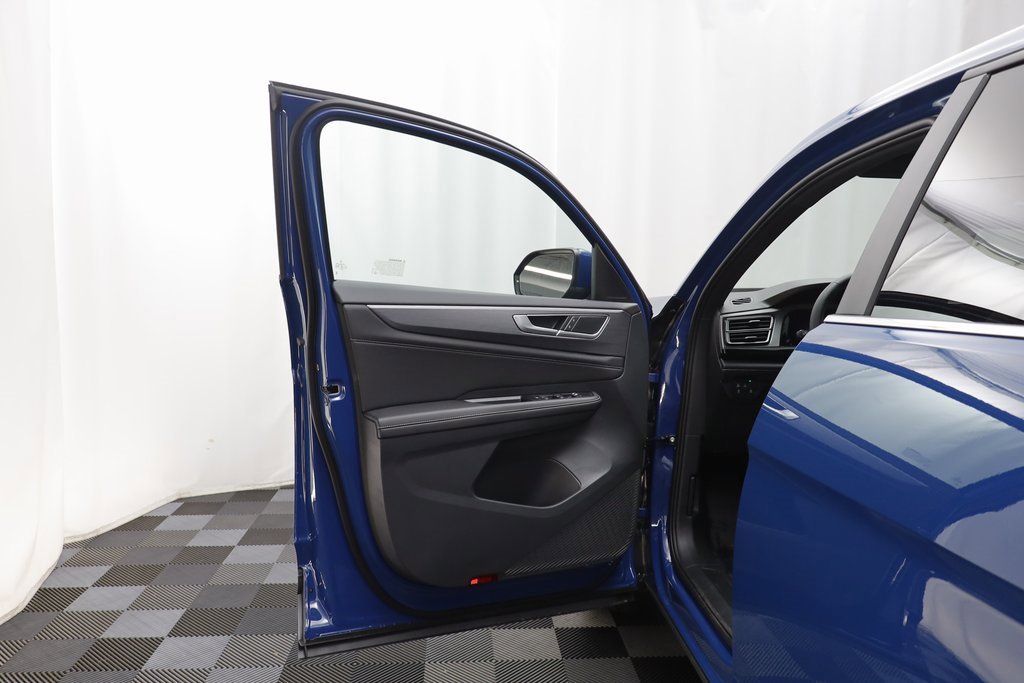 New 2026 Volkswagen Atlas Cross Sport SE image 5