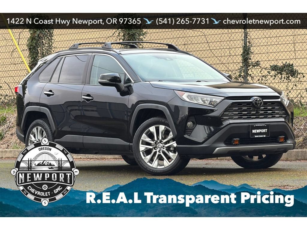 Used 2021 Toyota RAV4 Limited AWD/4WD image 2