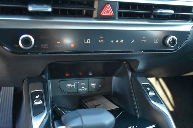 New 2026 Kia Sorento S AWD/4WD image 28