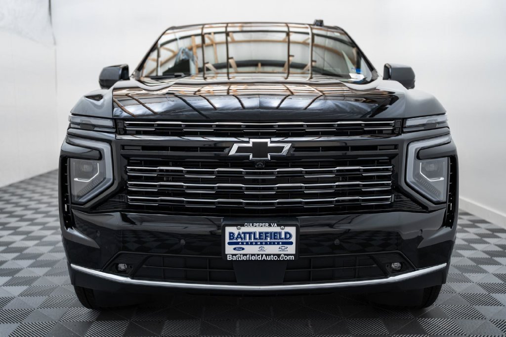 New 2026 Chevrolet Tahoe High Country AWD/4WD image 2