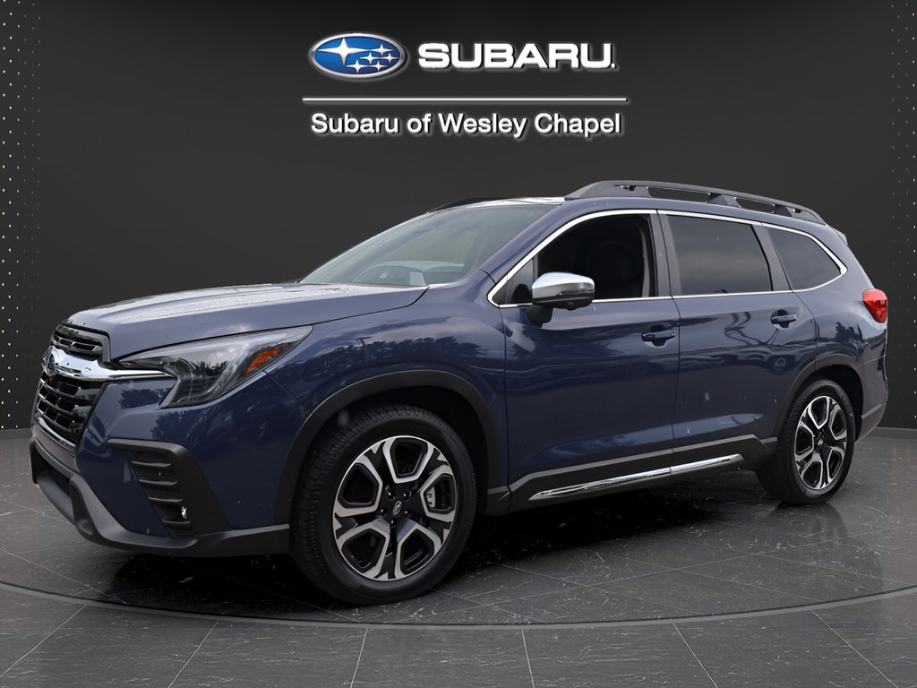Used 2023 Subaru Ascent Limited w/ Technology Package AWD/4WD image 3