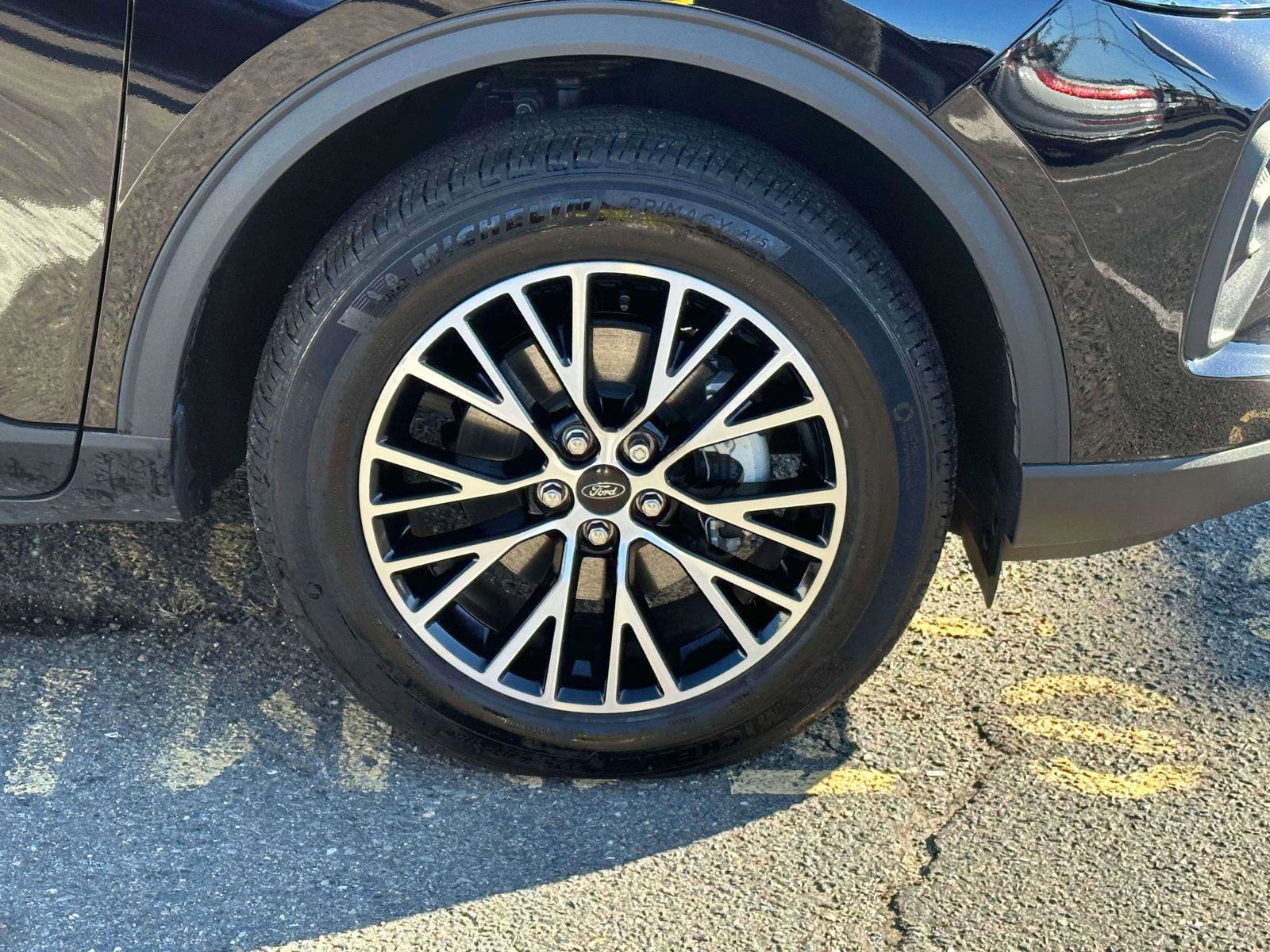 Used 2024 Ford Escape SE image 6