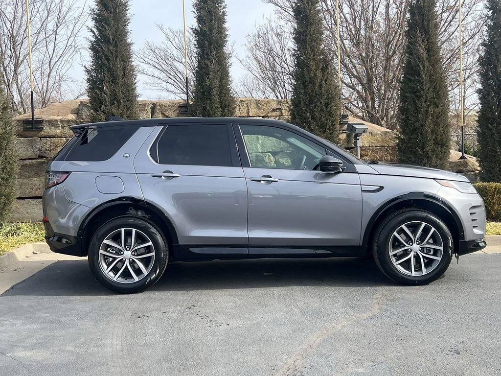 New 2026 Land Rover Discovery Sport Landmark image 6
