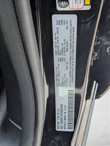 Used 2025 RAM 1500 Laramie AWD/4WD image 22