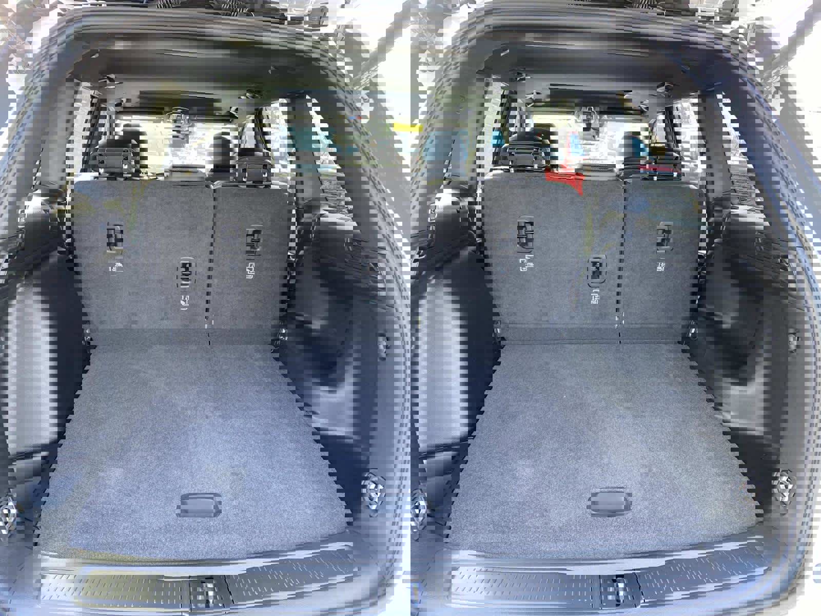 New 2026 Jeep Grand Cherokee Altitude image 5