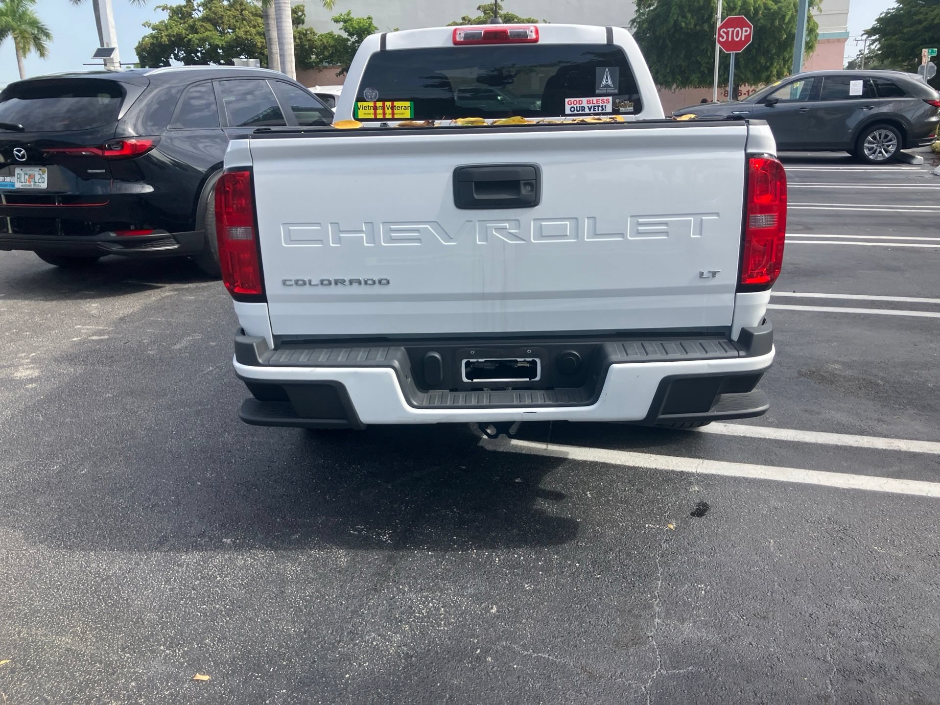 Used 2022 Chevrolet Colorado LT RWD image 4