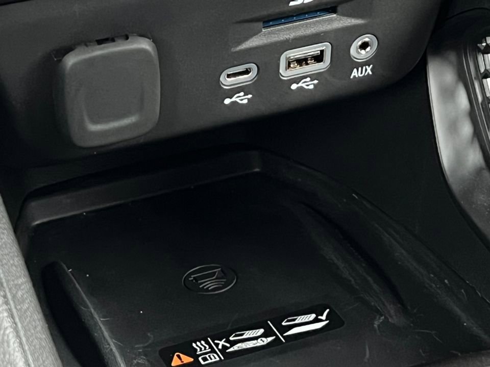 Used 2023 Chevrolet TrailBlazer ACTIV w/ Sun and Liftgate Package image 26