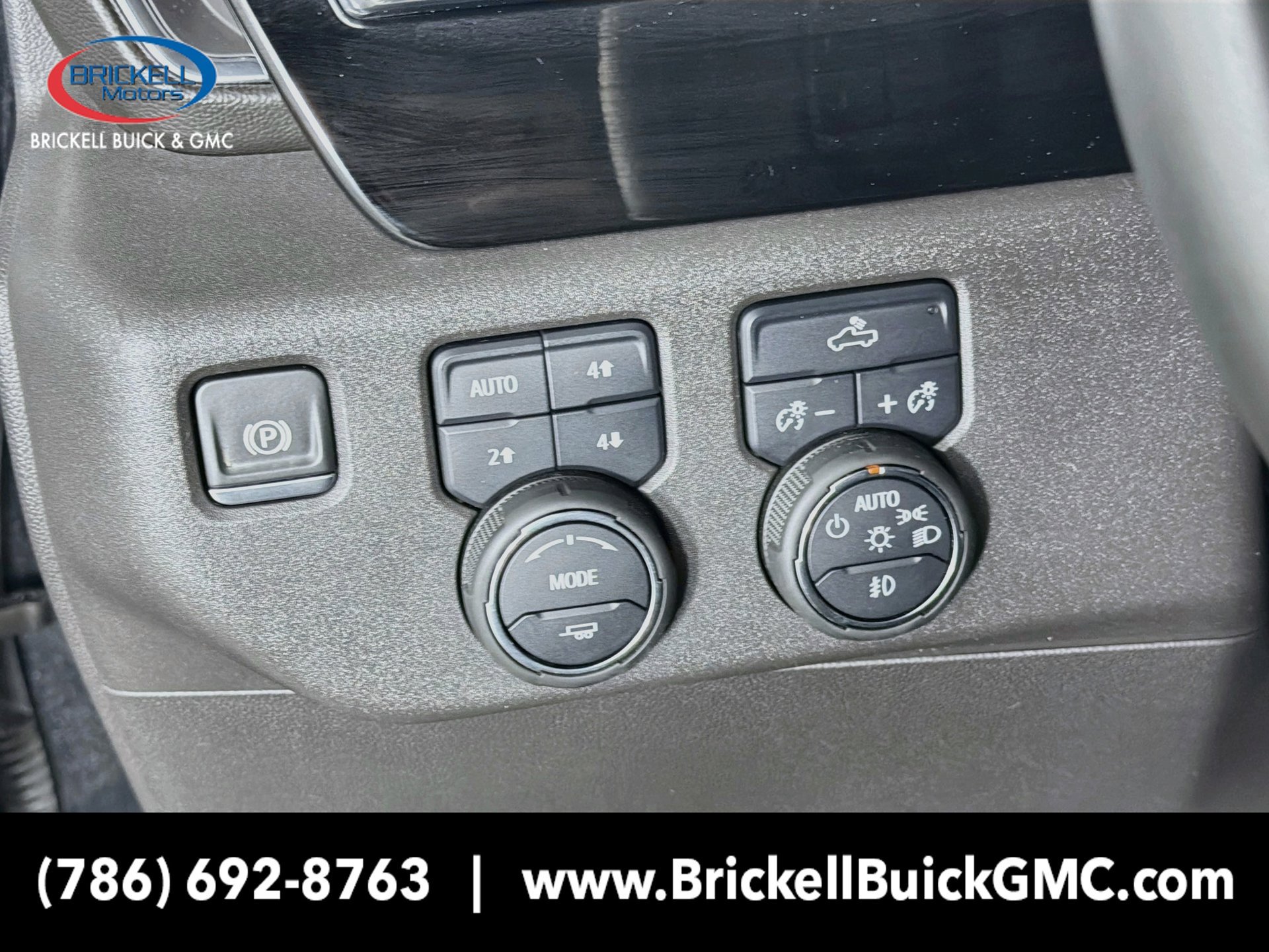 Used 2024 Chevrolet Silverado 1500 LT Trail Boss AWD/4WD image 35