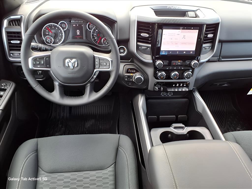 New 2026 RAM 1500 4x4 Crew Cab image 12