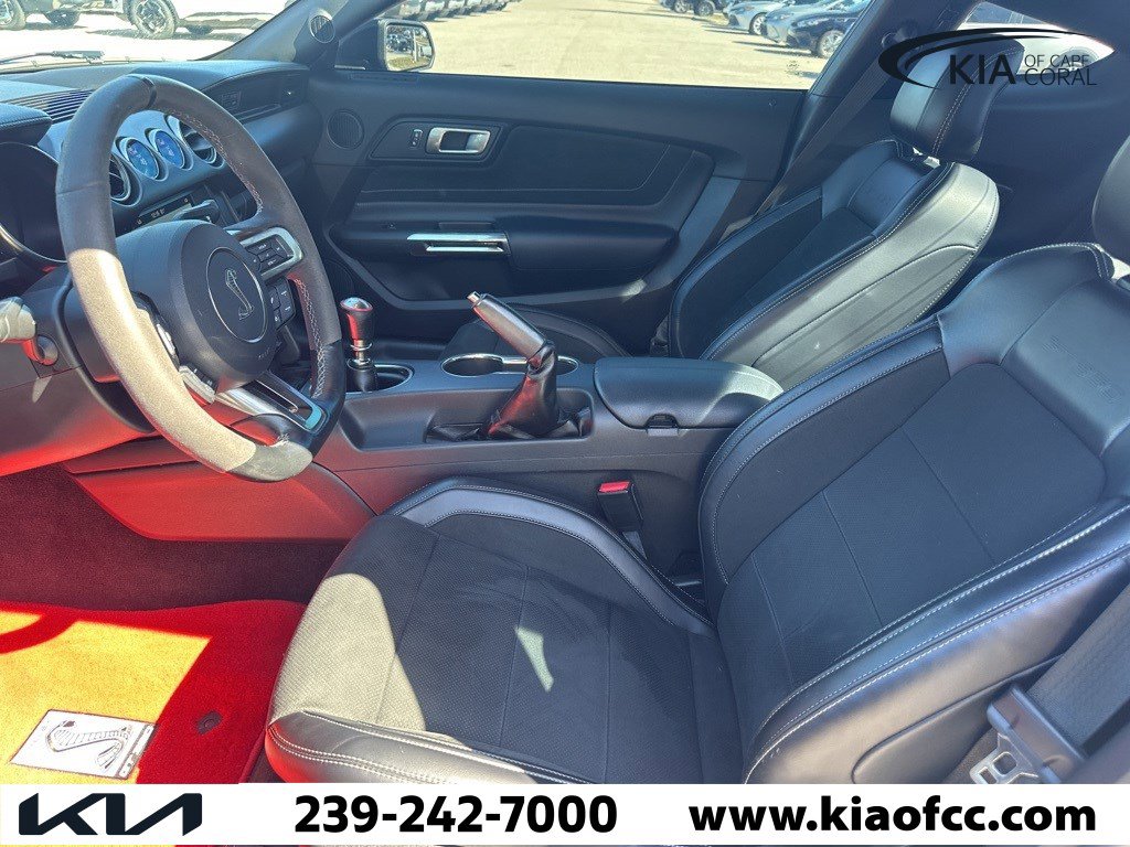 Used 2017 Ford Mustang Shelby GT350 image 3