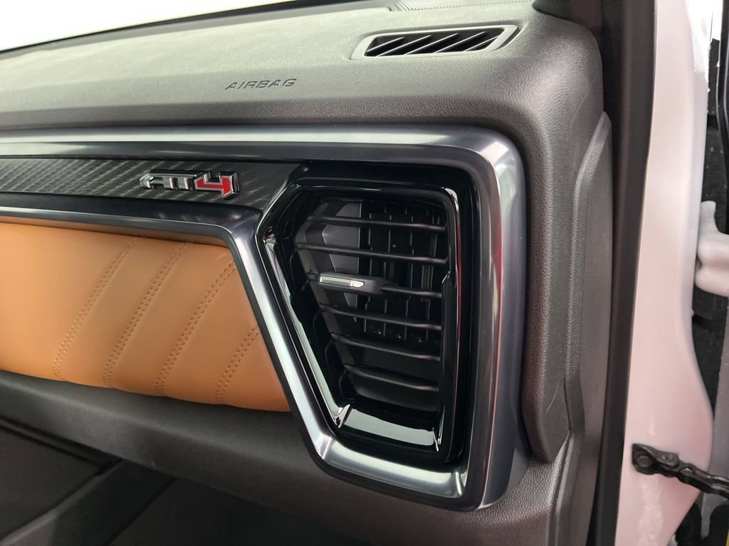 Certified 2026 GMC Canyon AT4 w/ Technology Plus Package AWD/4WD image 18