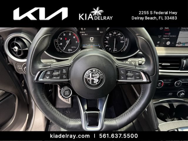 Used 2020 Alfa Romeo Stelvio Ti Lusso AWD/4WD image 30
