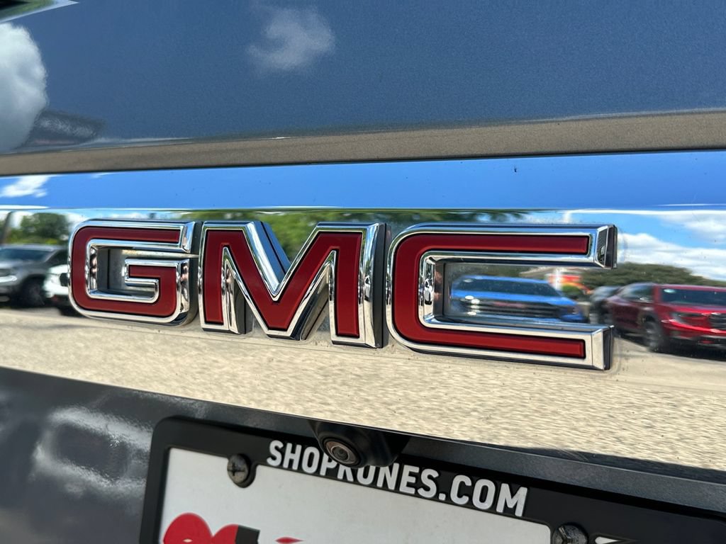 Used 2022 GMC Yukon SLT w/ SLT Premium Package AWD/4WD image 44