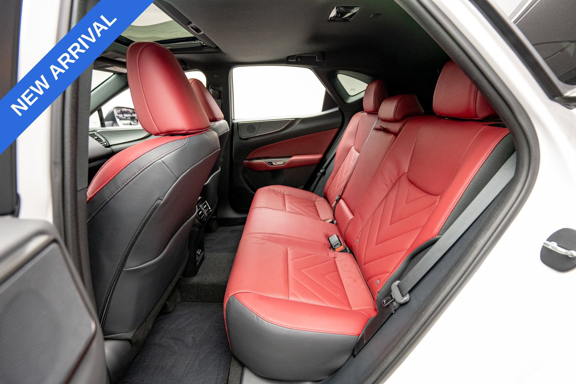 Used 2023 Lexus NX 350 AWD image 14